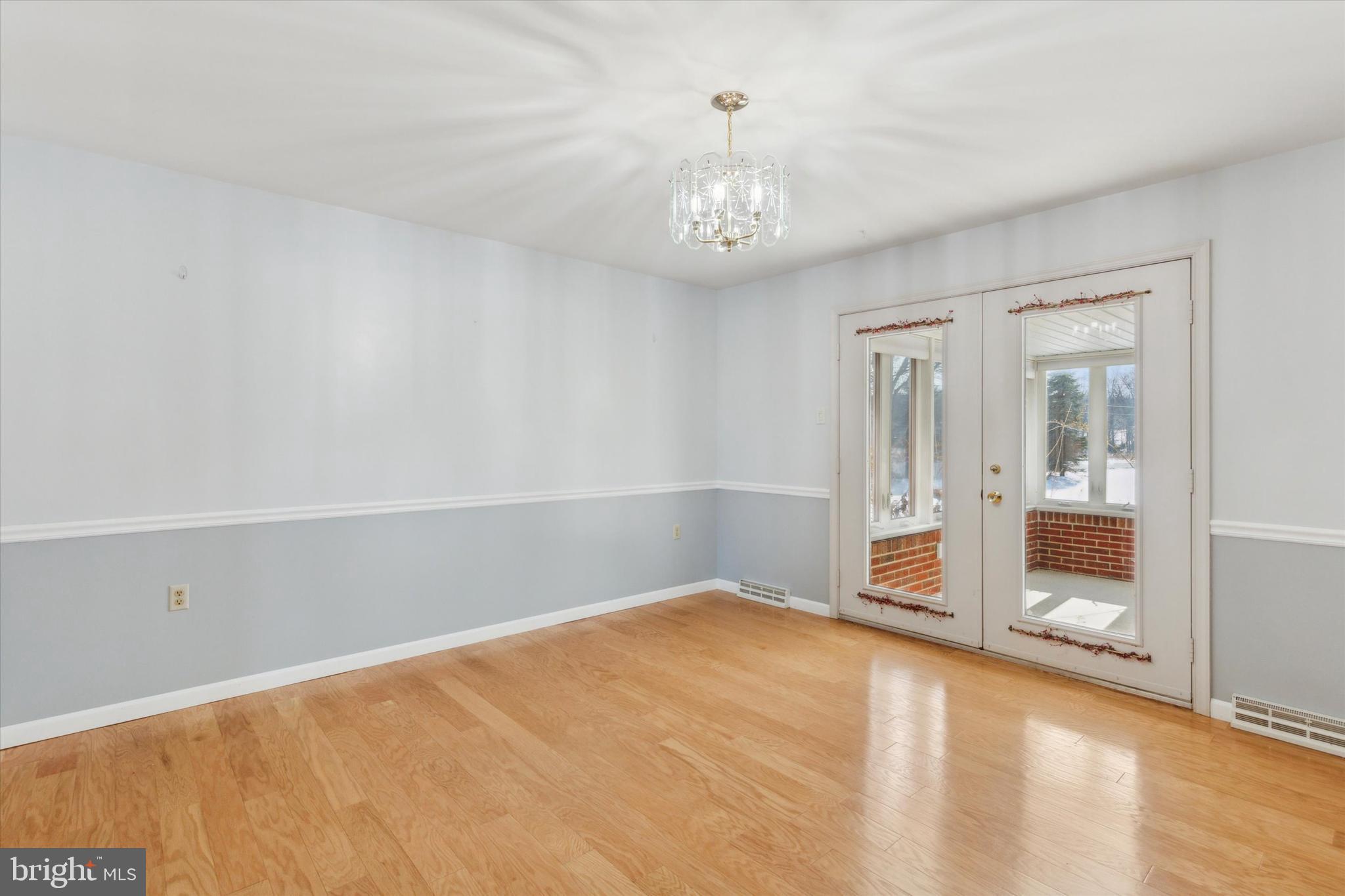 334 East Moyer Road Pottstown, PA 19464 - Photo 7 of 25 Gallery Image 7