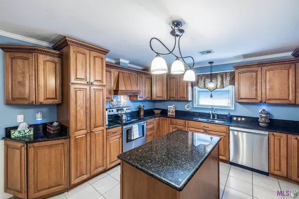 $337,990 | 1509 Dr Beatrous Road, Theriot, LA 70397