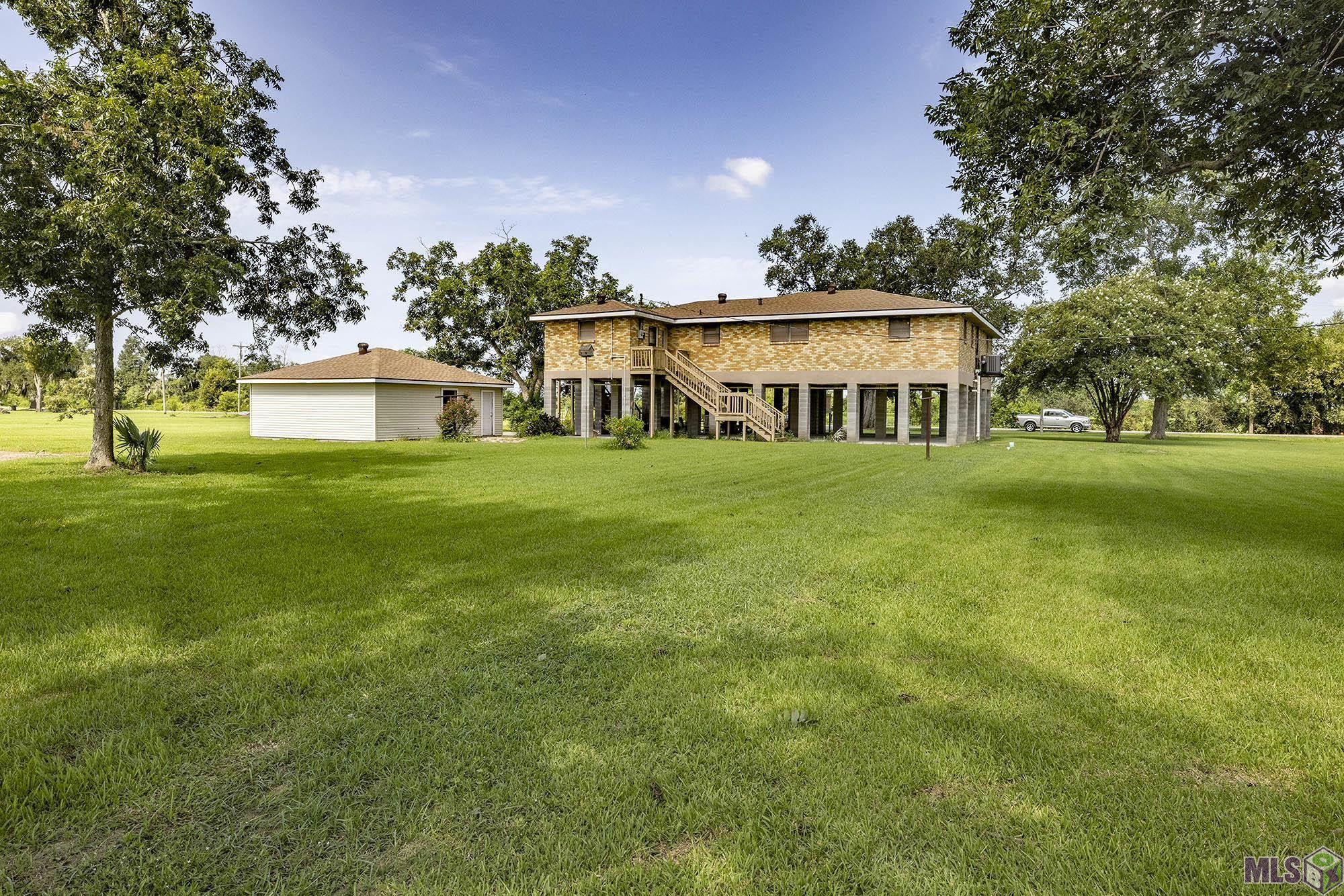 1509 Dr Beatrous Road Theriot, LA 70397 - Photo 3 of 24