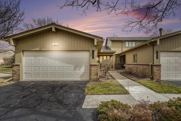 $380,000 | 12301 Pinecrest Drive, Plymouth, MI 48170