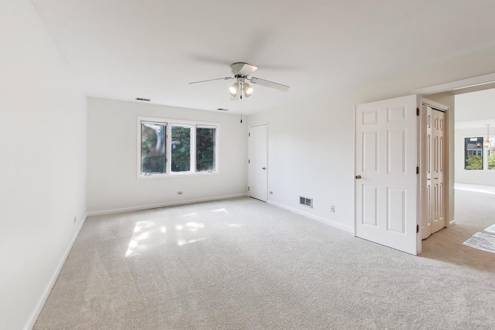 1663 Courtland Drive, Unit 1663 Arlington Heights, IL 60004 - Photo 15 of 36