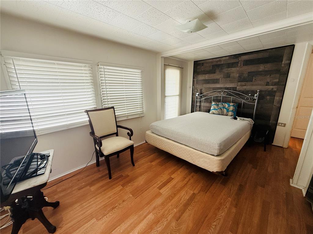 4851 West Gandy Boulevard, Unit B3L15 Tampa, FL 33611 - Photo 16 of 34