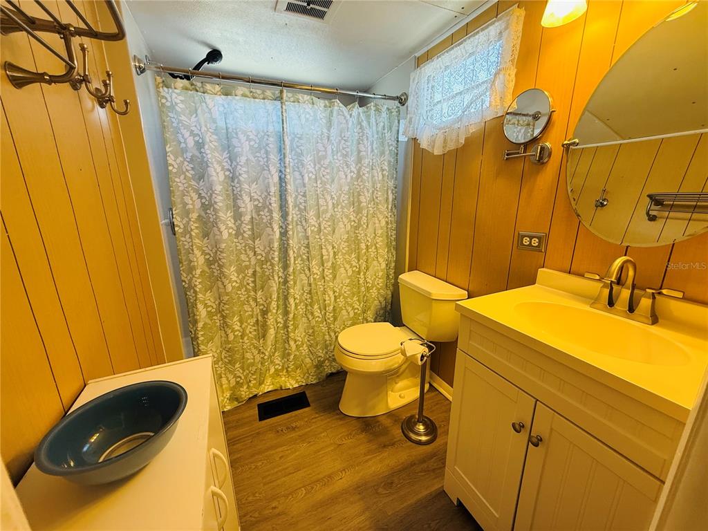 4851 West Gandy Boulevard, Unit B3L15 Tampa, FL 33611 - Photo 19 of 34