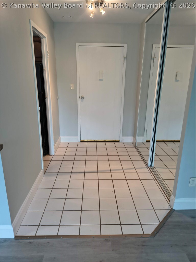 1800 Roundhill Road, Unit 304 Charleston, WV 25314 - Photo 13 of 17 Gallery Image 13