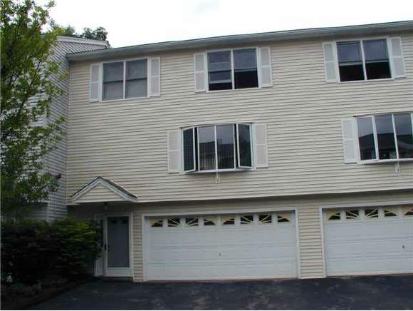 616 Hackett Hill Road, Unit 5 Manchester, NH 03102 - Photo 1 of 1