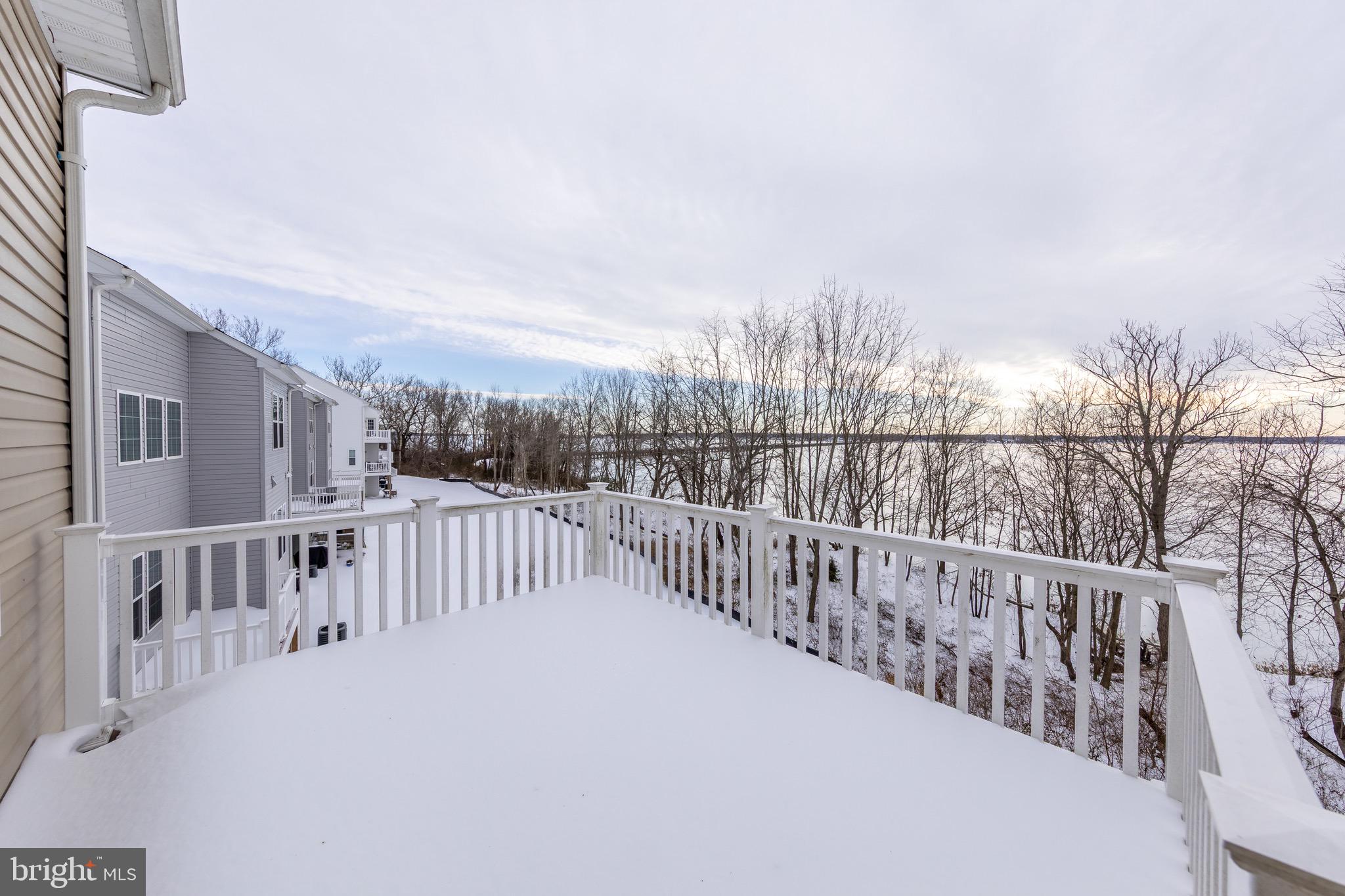 116 Trails Way Joppa, MD 21085 - Photo 36 of 45 Upper level deck