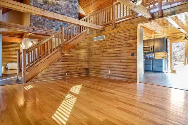 $530,000 | 7334 Hawthorne Ridge, Roscoe, IL 61073