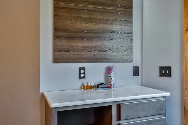 $530,000 | 7334 Hawthorne Ridge, Roscoe, IL 61073