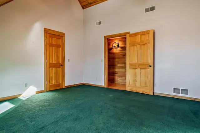 $530,000 | 7334 Hawthorne Ridge, Roscoe, IL 61073