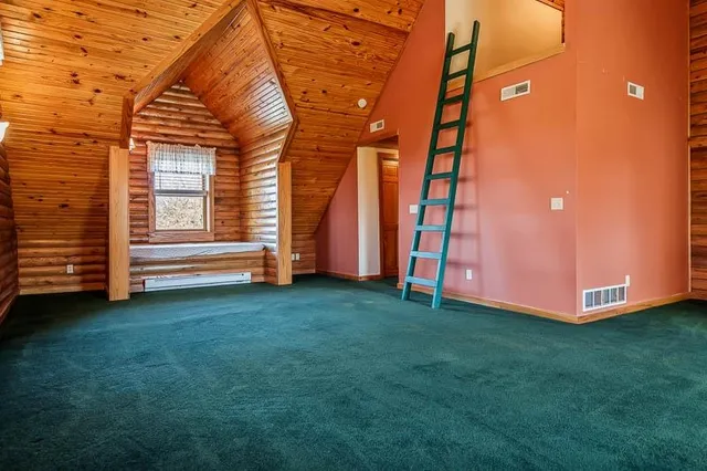 $530,000 | 7334 Hawthorne Ridge, Roscoe, IL 61073