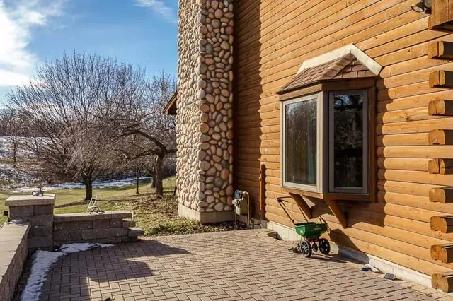 $530,000 | 7334 Hawthorne Ridge, Roscoe, IL 61073