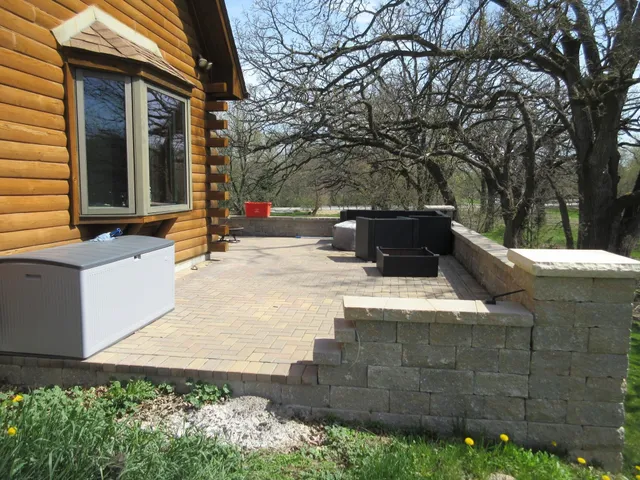 $530,000 | 7334 Hawthorne Ridge, Roscoe, IL 61073