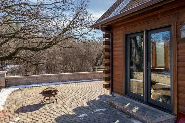 $530,000 | 7334 Hawthorne Ridge, Roscoe, IL 61073