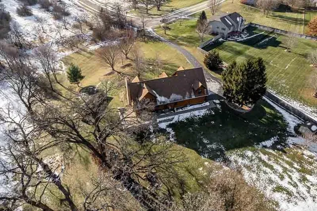 $530,000 | 7334 Hawthorne Ridge, Roscoe, IL 61073