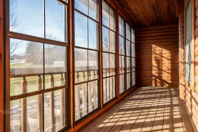 $530,000 | 7334 Hawthorne Ridge, Roscoe, IL 61073