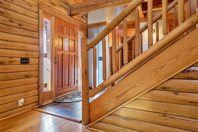 $530,000 | 7334 Hawthorne Ridge, Roscoe, IL 61073