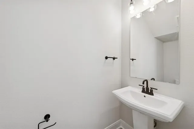 $449,990 | 1913 Wynne Drive, Van Alstyne, TX 75495