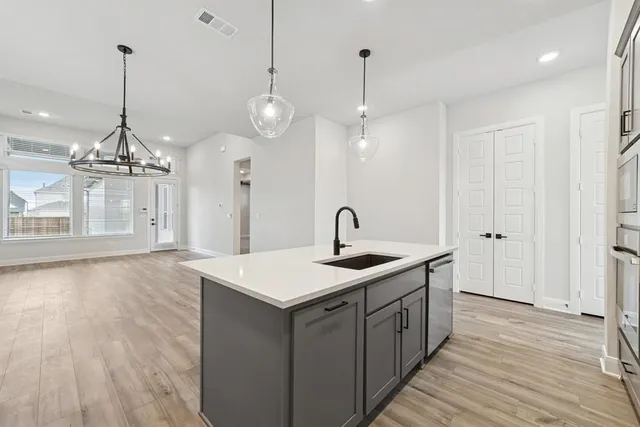 $449,990 | 1913 Wynne Drive, Van Alstyne, TX 75495