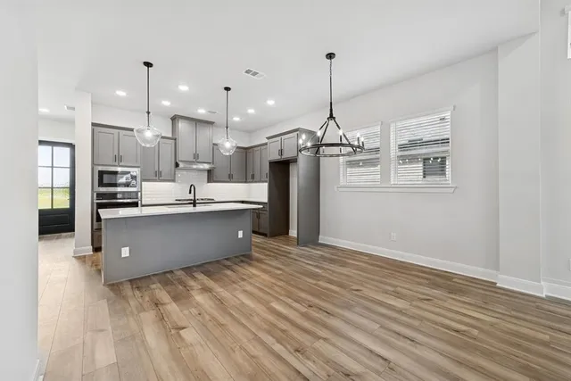 $449,990 | 1913 Wynne Drive, Van Alstyne, TX 75495