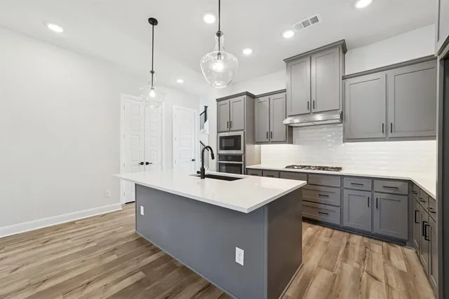 $449,990 | 1913 Wynne Drive, Van Alstyne, TX 75495