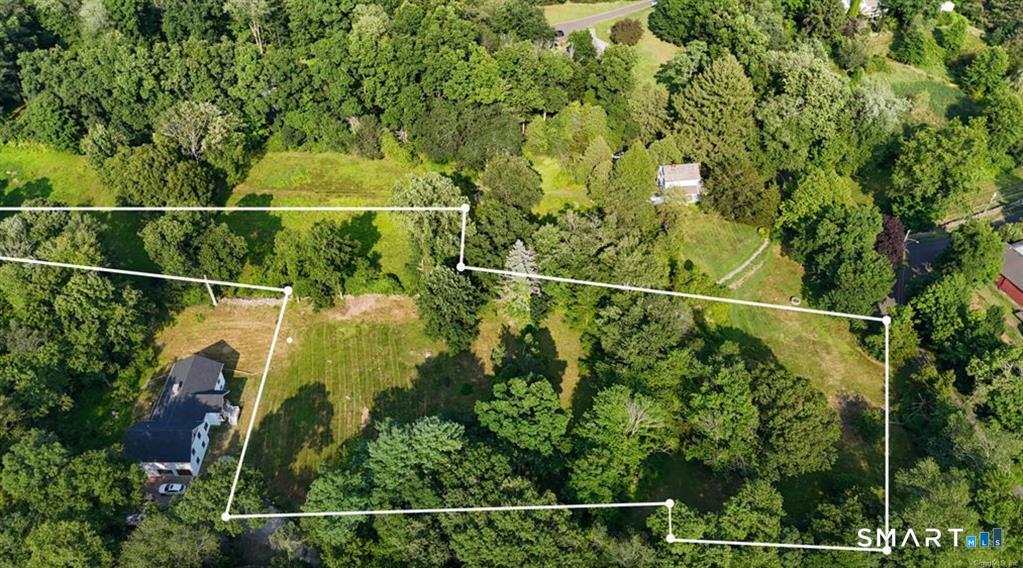 180 Catamount Road Fairfield, CT 06824 - Photo 3 of 5