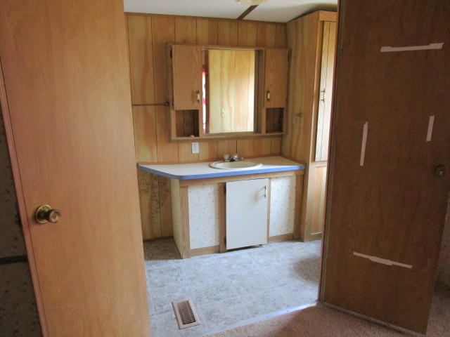 306 Chartier Lane Bean Station, TN 37708 - Photo 3 of 6 IMG_1485
