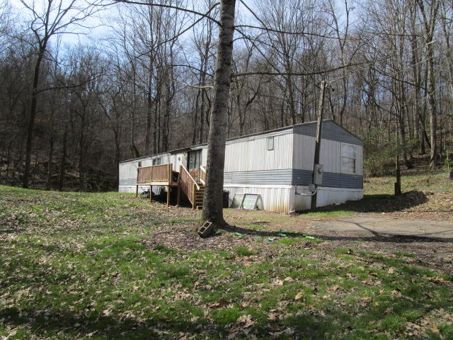 306 Chartier Lane Bean Station, TN 37708 - Photo 5 of 6 IMG_1481