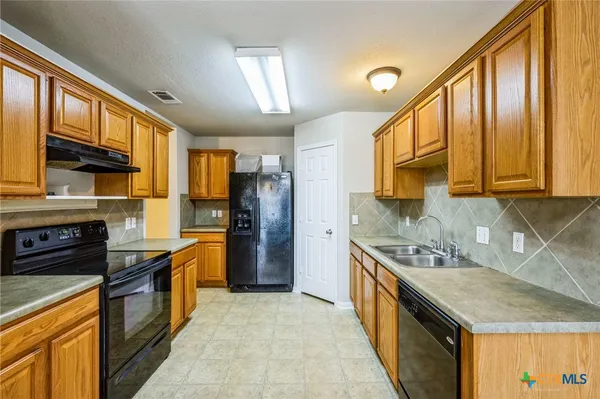 $1,795 | 2704 Waterfall Drive, Killeen, TX 76549