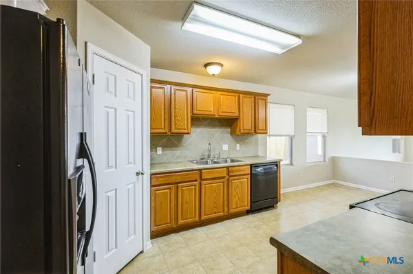 $1,795 | 2704 Waterfall Drive, Killeen, TX 76549