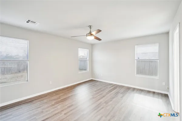 $1,795 | 2704 Waterfall Drive, Killeen, TX 76549