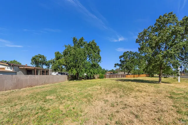 $99,950 | 8185 Old Redwood Highway, Windsor, CA 95492