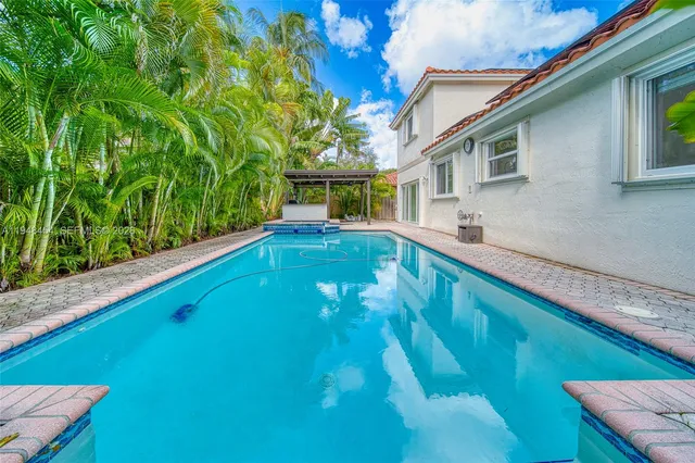 $6,000 | 11374 Northwest 66th Street, Doral, FL 33178