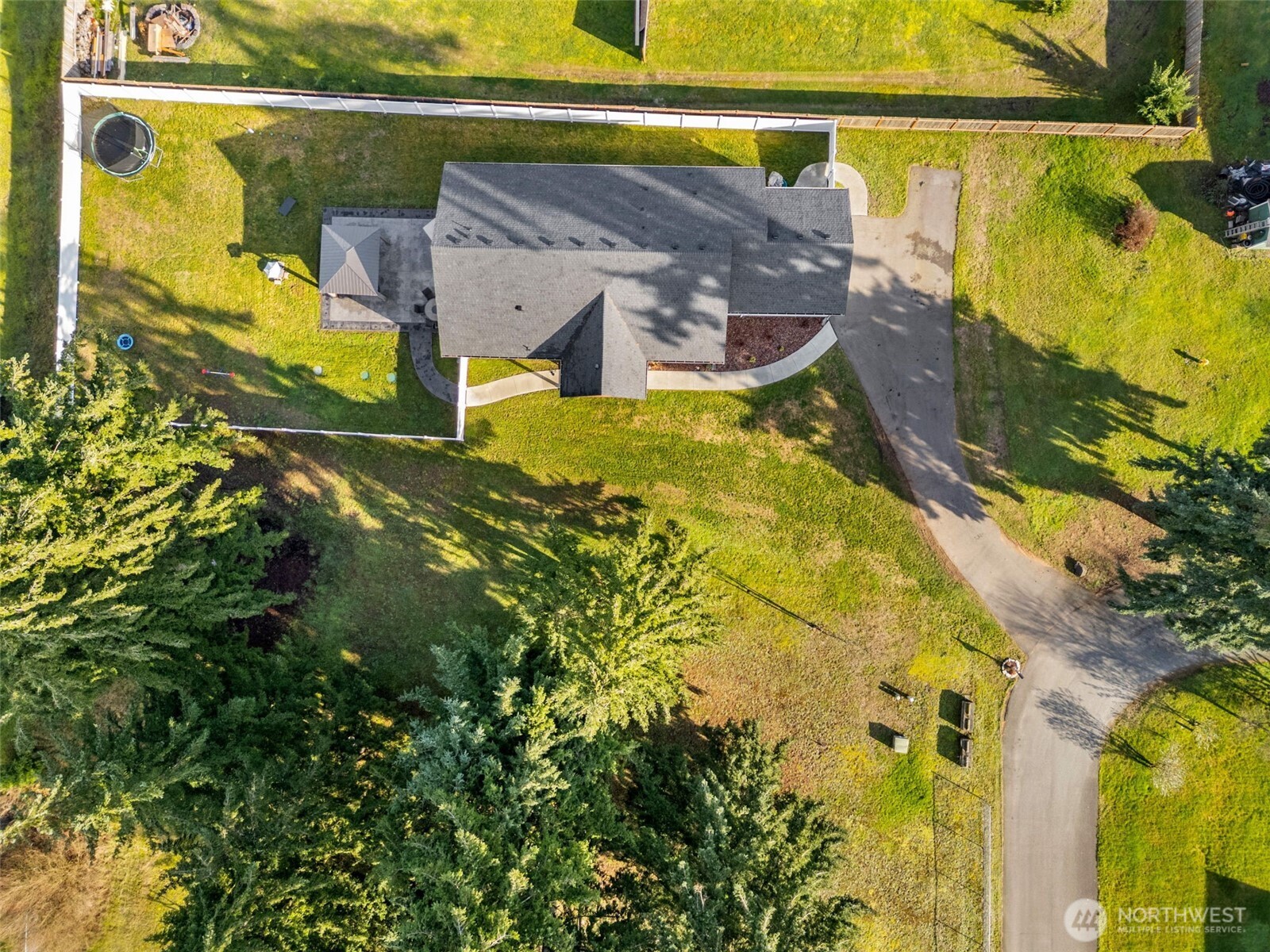 17912 Daryl Lane Southwest Rochester, WA 98579 - Photo 6 of 28 Gallery Image 6