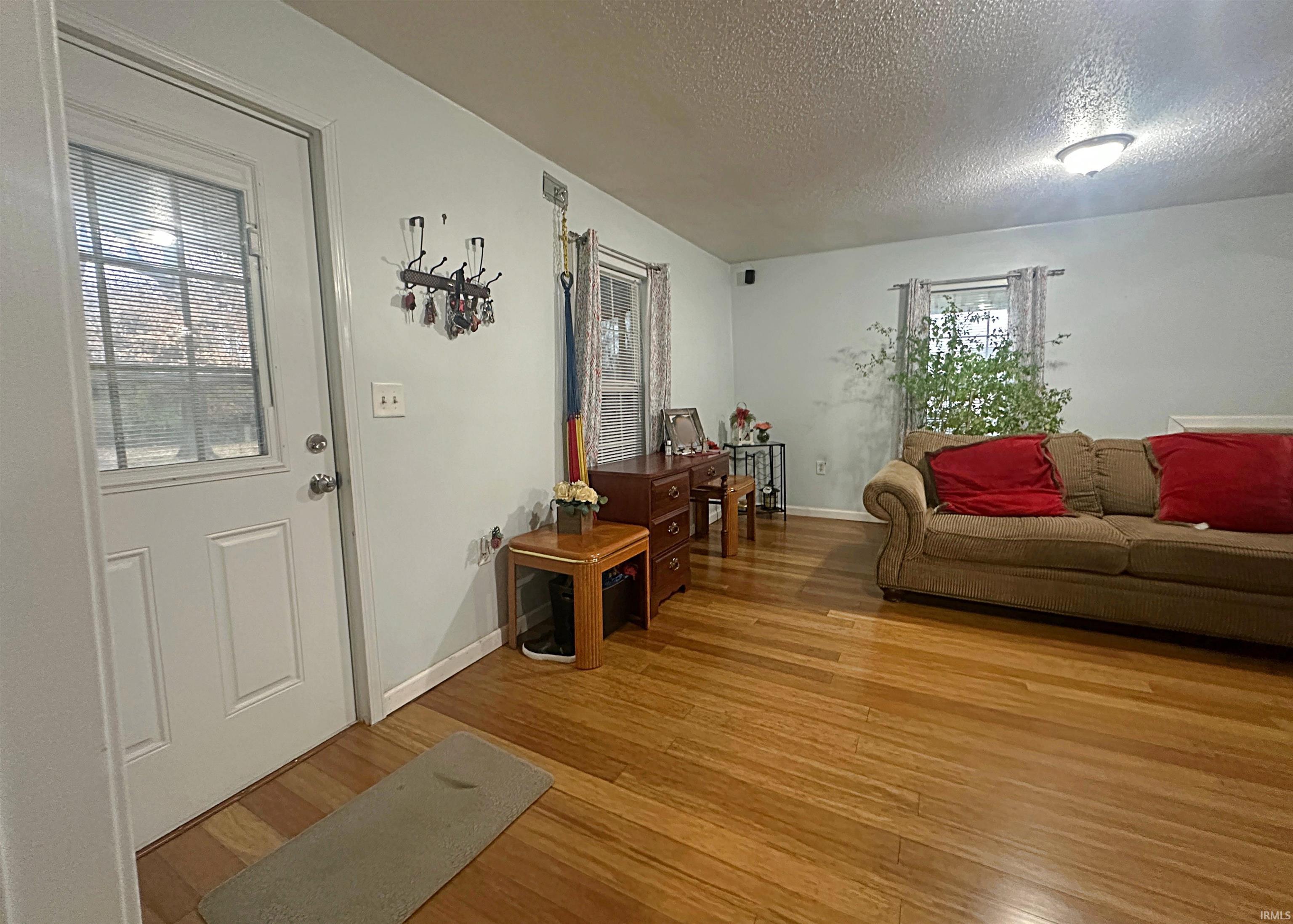 701 Sunset Avenue Washington, IN 47501 - Photo 3 of 16