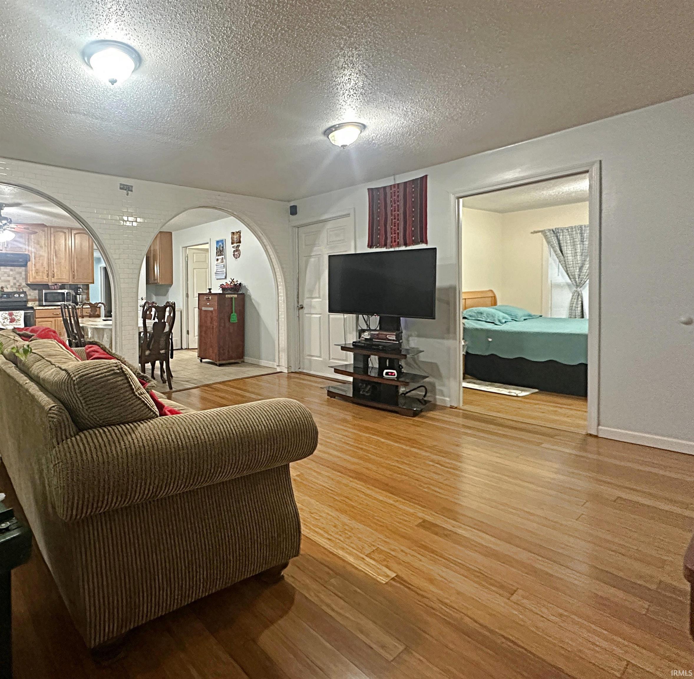 701 Sunset Avenue Washington, IN 47501 - Photo 4 of 16