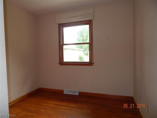 2836 Farmdale Road Akron, OH 44312 - Photo 12 of 16 Gallery Image 12