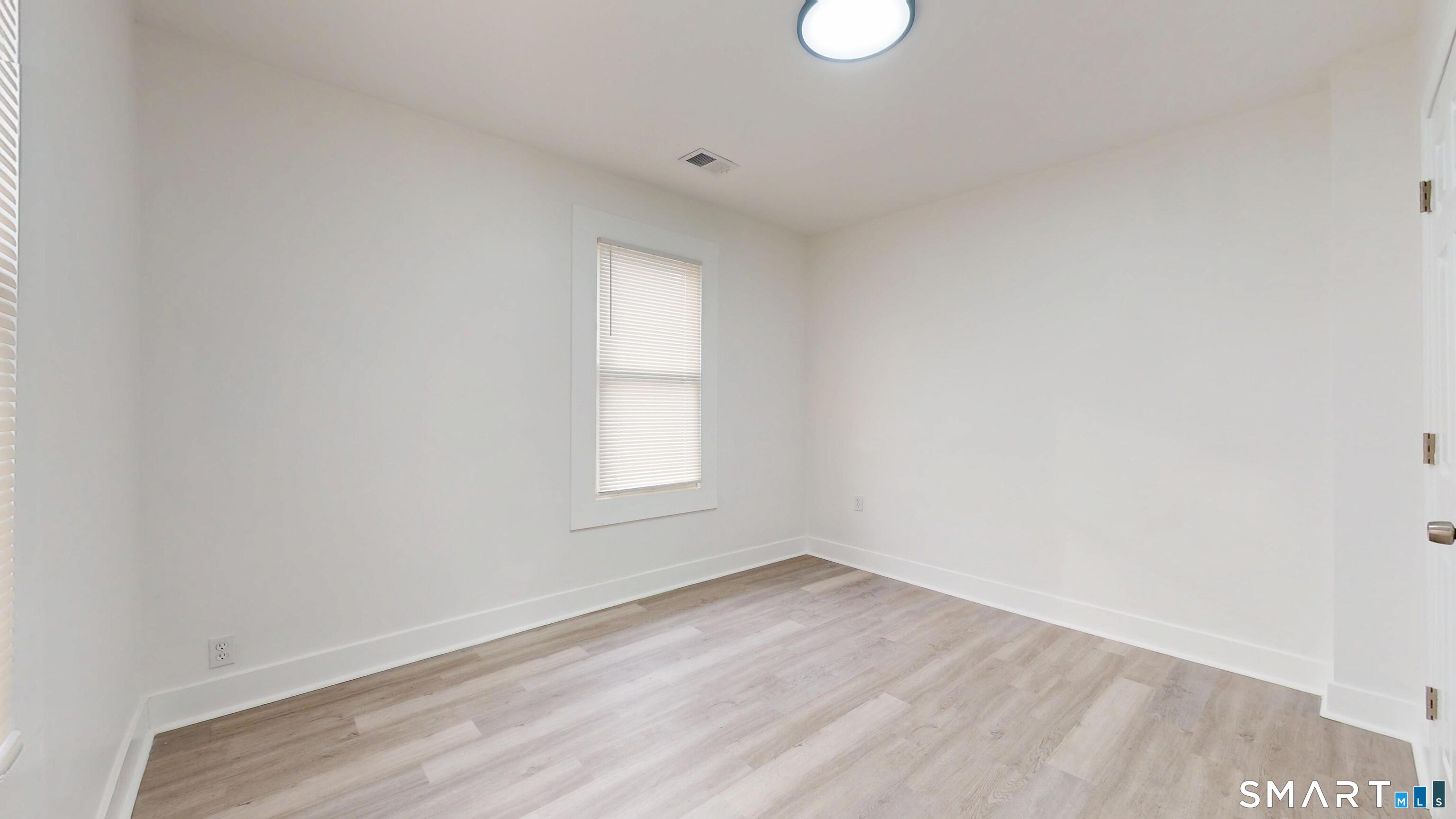 93 Spring Street West Haven, CT 06516 - Photo 28 of 40