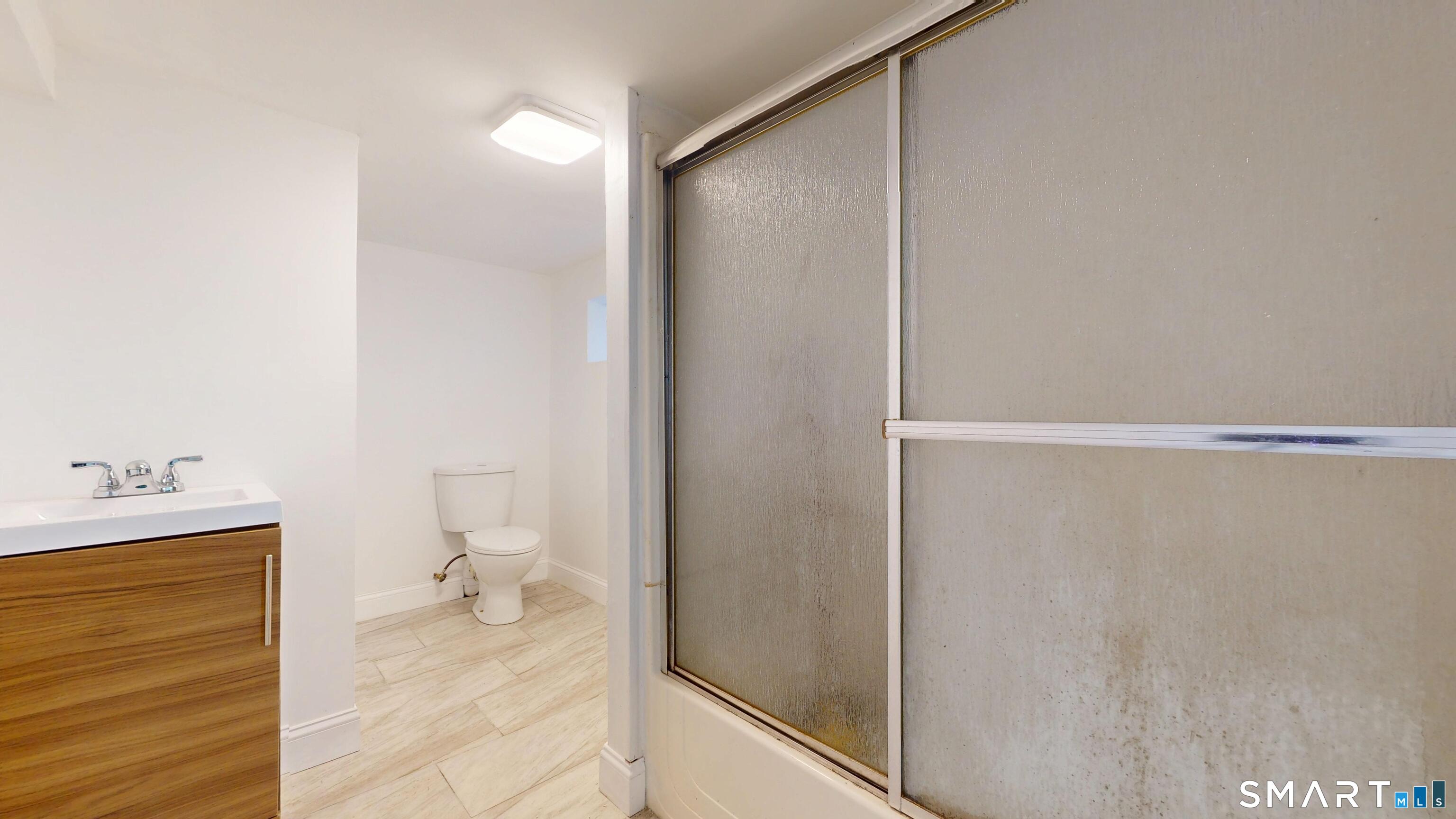 93 Spring Street West Haven, CT 06516 - Photo 35 of 40