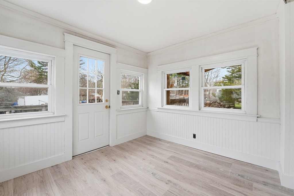 1016 Chestnut Street Palmer, MA 01069 - Photo 14 of 33