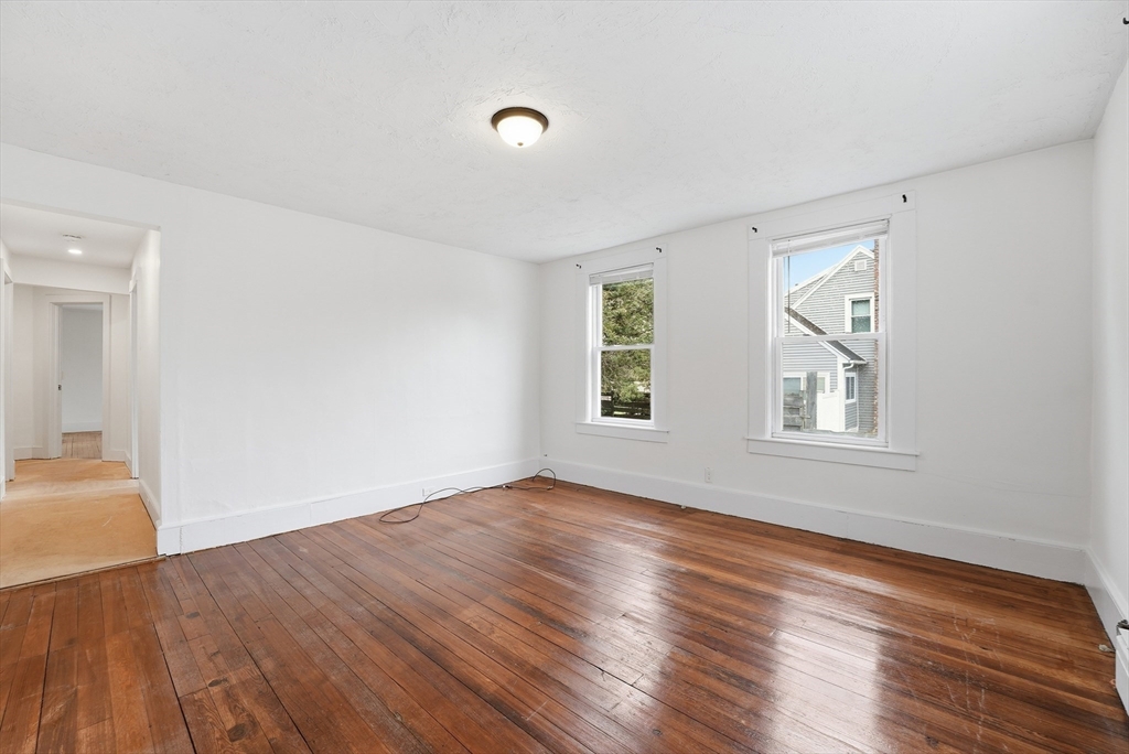 1016 Chestnut Street Palmer, MA 01069 - Photo 20 of 33