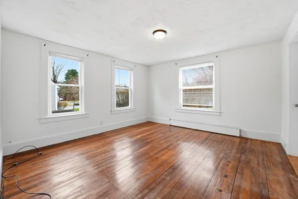 $474,900 | 1016 Chestnut Street, Palmer, MA 01069