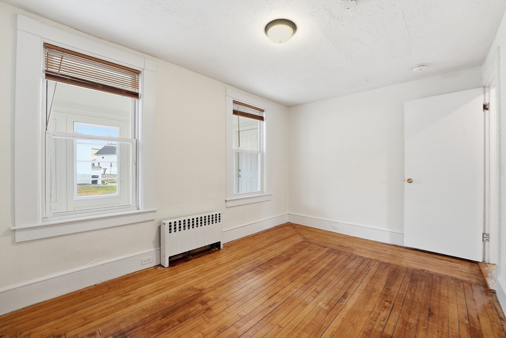 1016 Chestnut Street Palmer, MA 01069 - Photo 24 of 33