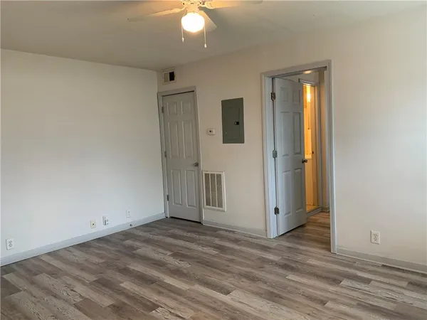 $1,350,000 | 3401 Central Street, Kansas City, MO 64111