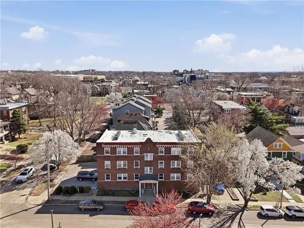 $1,350,000 | 3401 Central Street, Kansas City, MO 64111