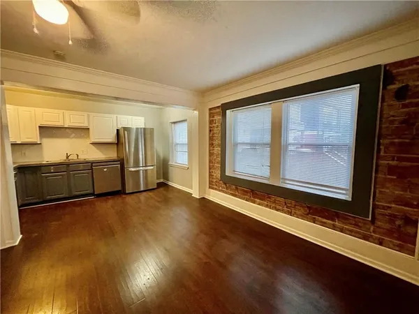 $1,350,000 | 3401 Central Street, Kansas City, MO 64111