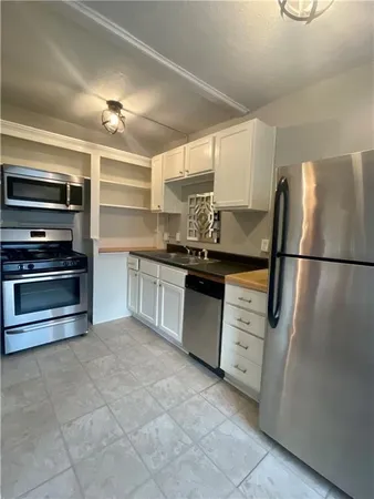$1,350,000 | 3401 Central Street, Kansas City, MO 64111