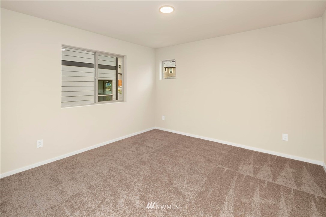 301 Southwest 3rd Court, Unit 8 Renton, WA 98057 - Photo 22 of 25
