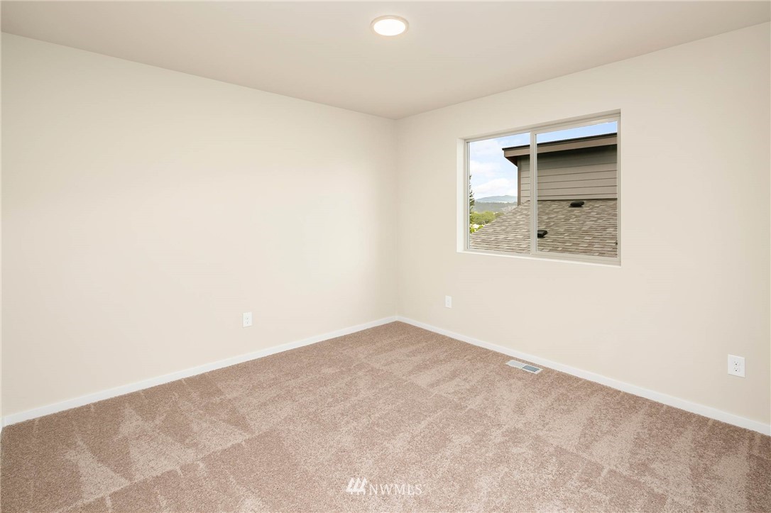 301 Southwest 3rd Court, Unit 8 Renton, WA 98057 - Photo 23 of 25