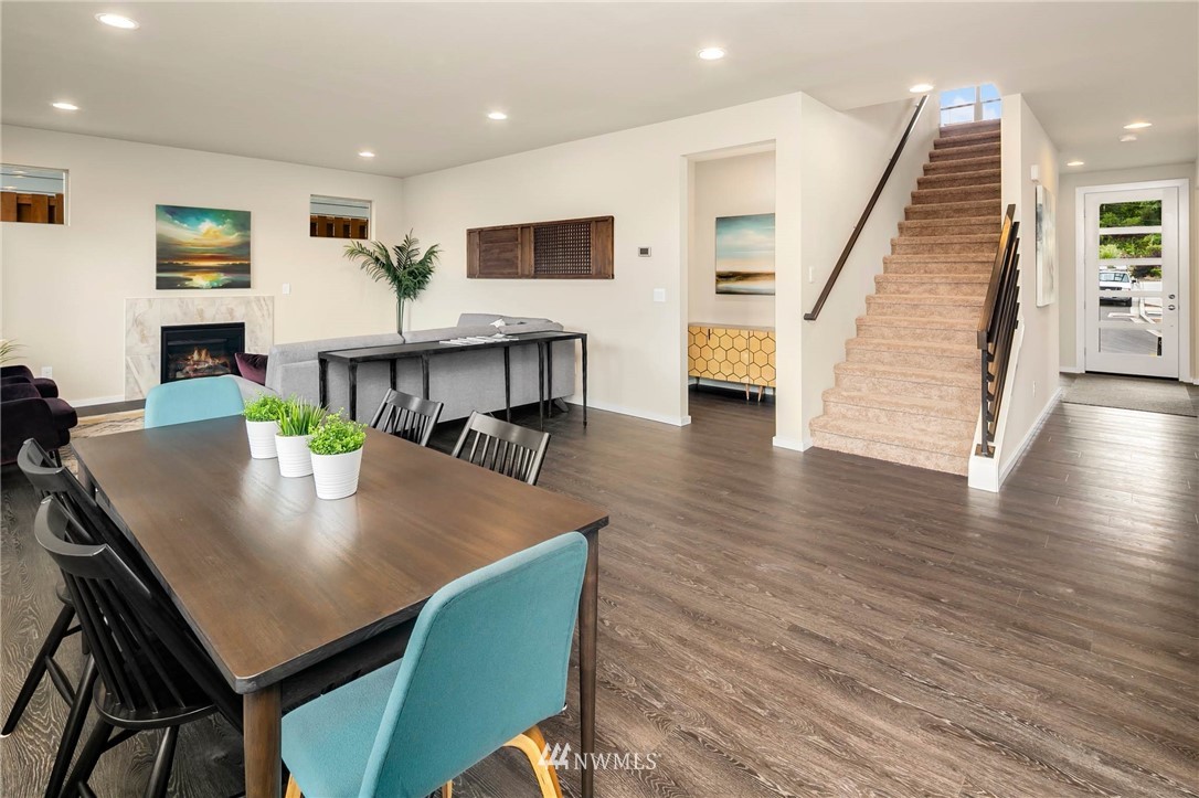 301 Southwest 3rd Court, Unit 8 Renton, WA 98057 - Photo 4 of 25