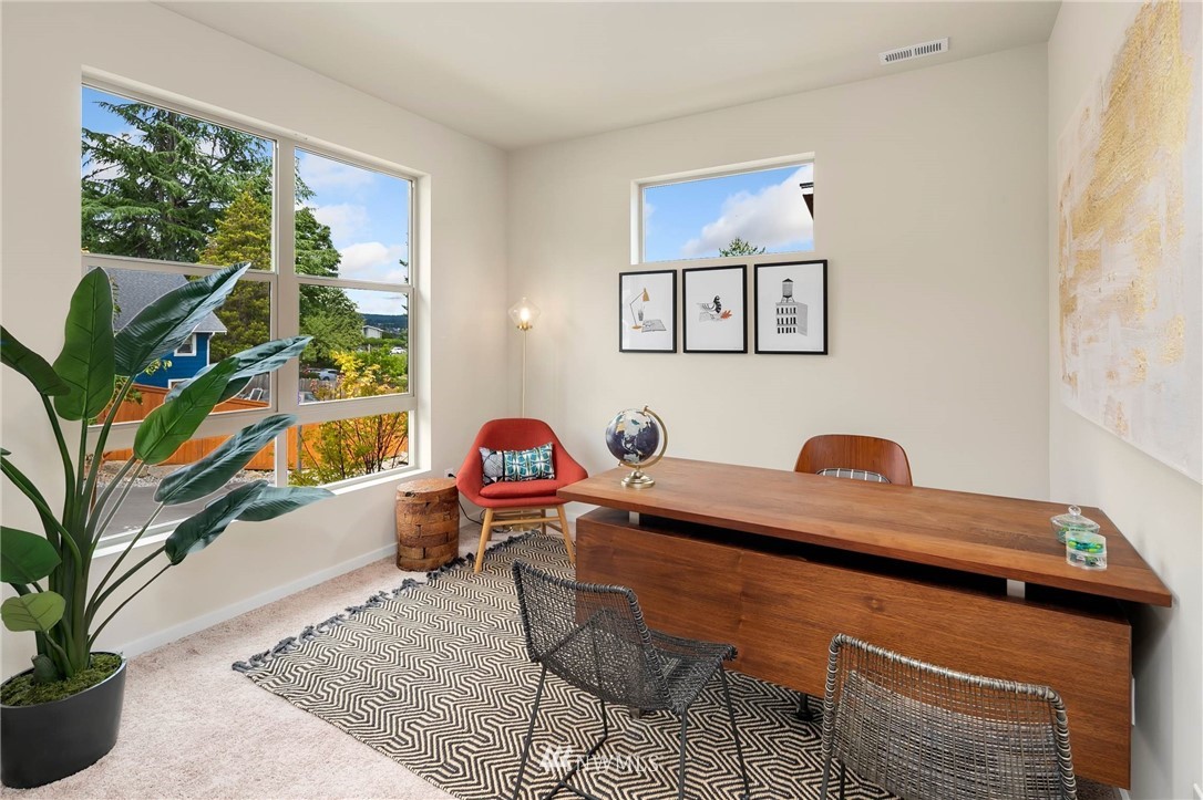301 Southwest 3rd Court, Unit 8 Renton, WA 98057 - Photo 5 of 25